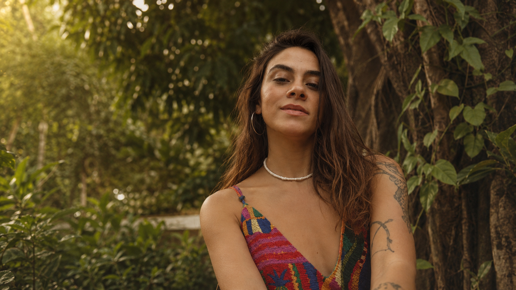 Lee Ávila, foto próxima e natural